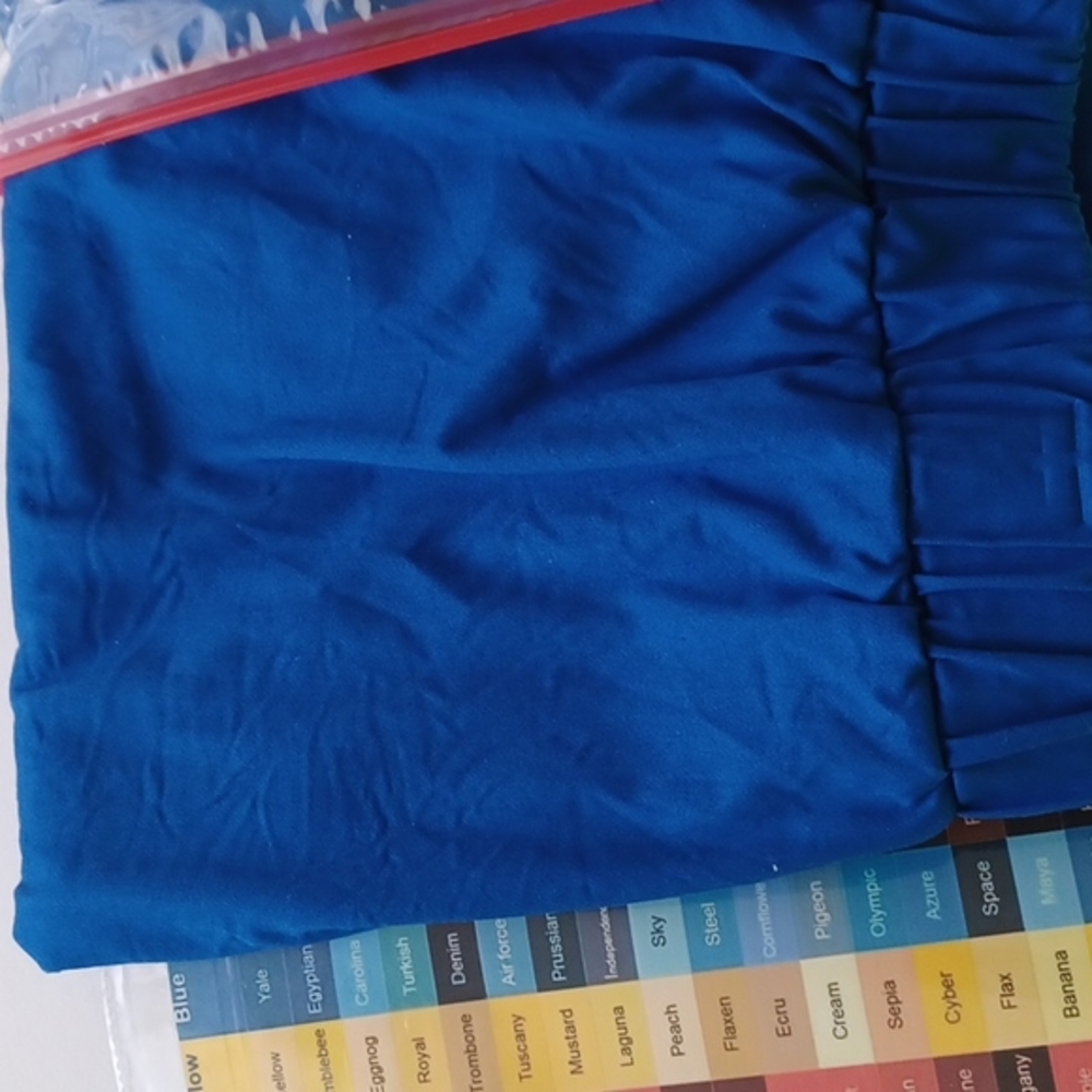 Susan Graver skort blue plus size 2X. Pull‎ on waist and long shorts under - Picture 9 of 9